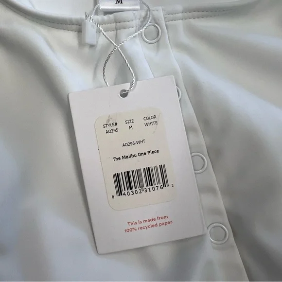 NEW Andie White The Malibu One Piece - Picture 16 of 16